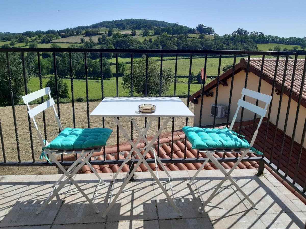 L Olivier De St Leger Bed and Breakfast Chateau  Exteriör bild